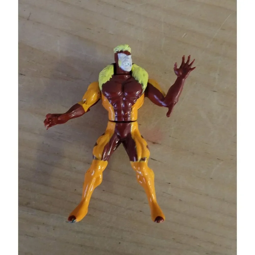 Vintage Marvel Action Figures Set Of 4 Sabertooth Juggernaut Omega Red Stryfe‎
